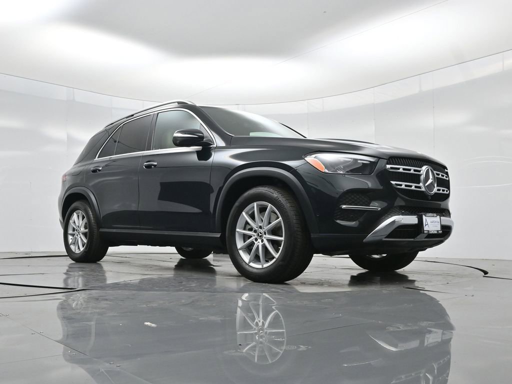 Used 2024 Mercedes-Benz GLE 450e 4MATIC image 2