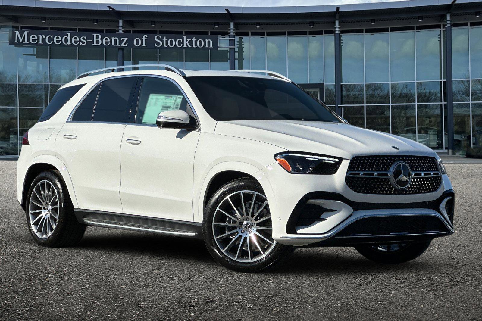 New 2026 Mercedes-Benz GLE 580 4MATIC image 1
