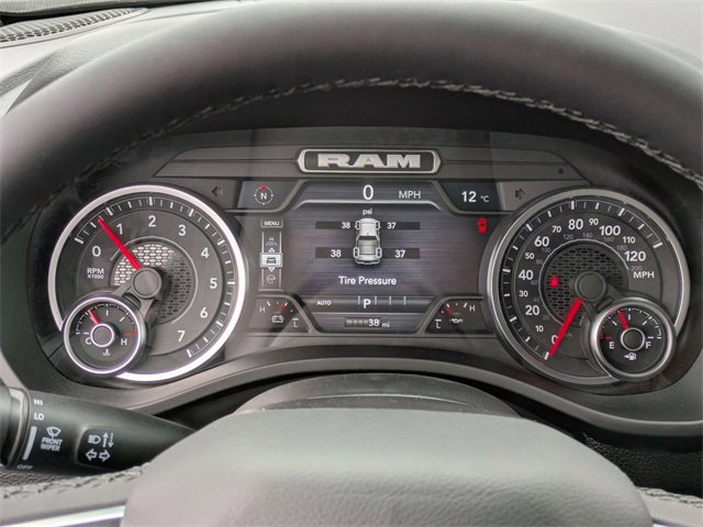 New 2026 RAM 1500 4x4 Crew Cab image 14