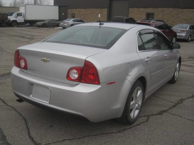 Used 2010 Chevrolet Malibu LS image 5