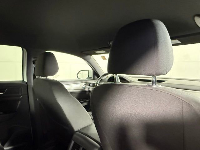 Used 2020 Volkswagen Atlas Cross Sport S image 28