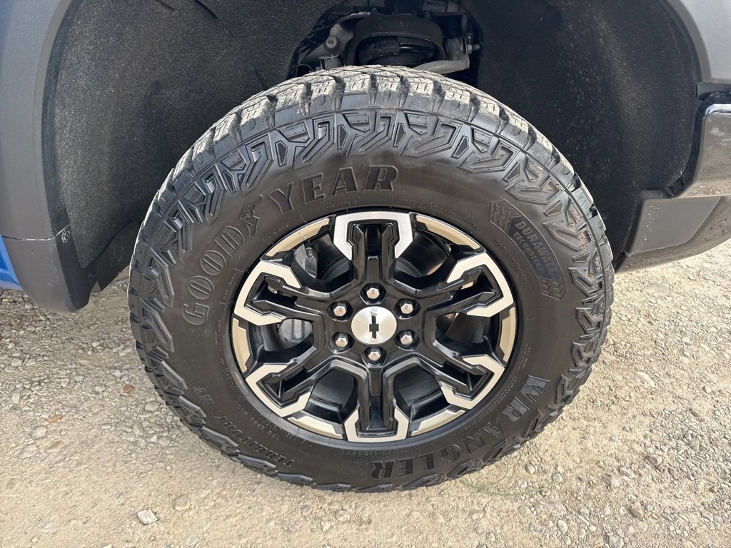 Used 2022 Chevrolet Silverado 1500 ZR2 w/ Technology Package image 43