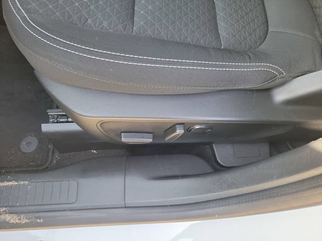 Used 2023 Ford Escape Active w/ Tech Pack #1 FWD image 16