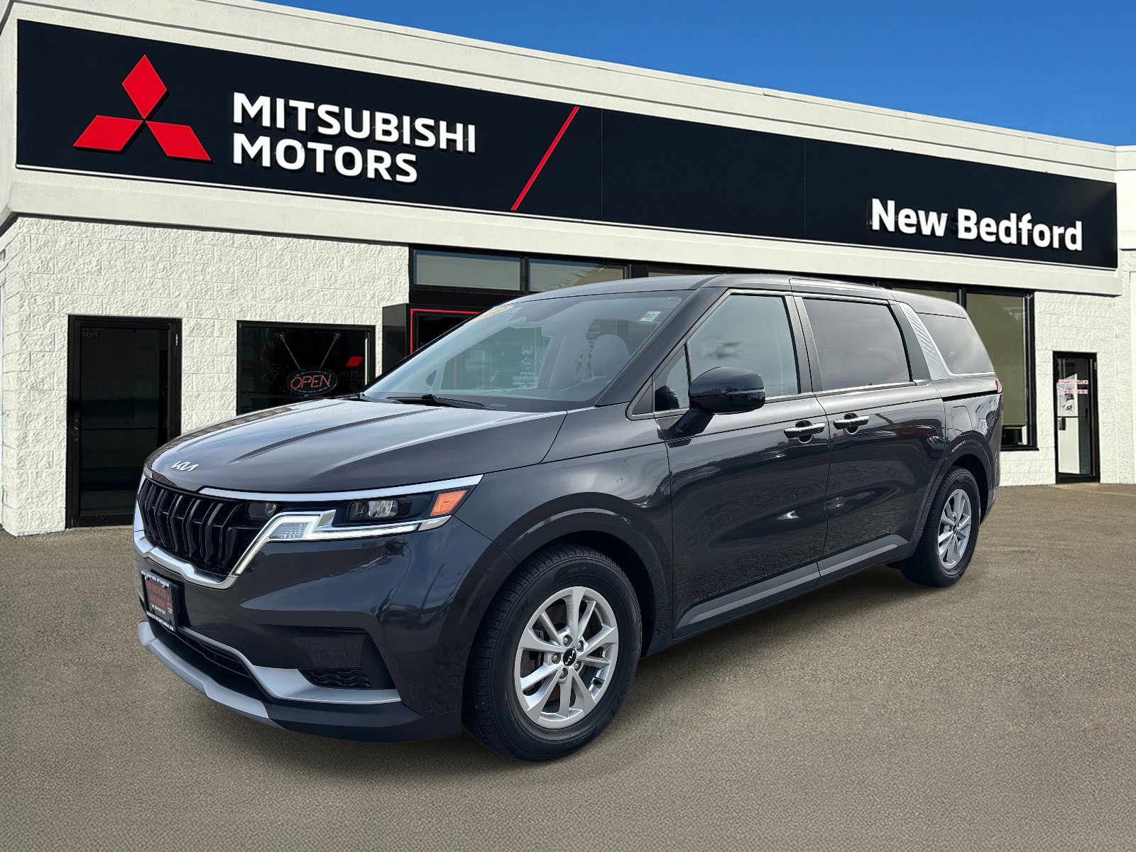 Used 2022 Kia Carnival LX