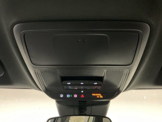 New 2026 Chevrolet Traverse LT w/ Sun and Wheel Package AWD/4WD image 18