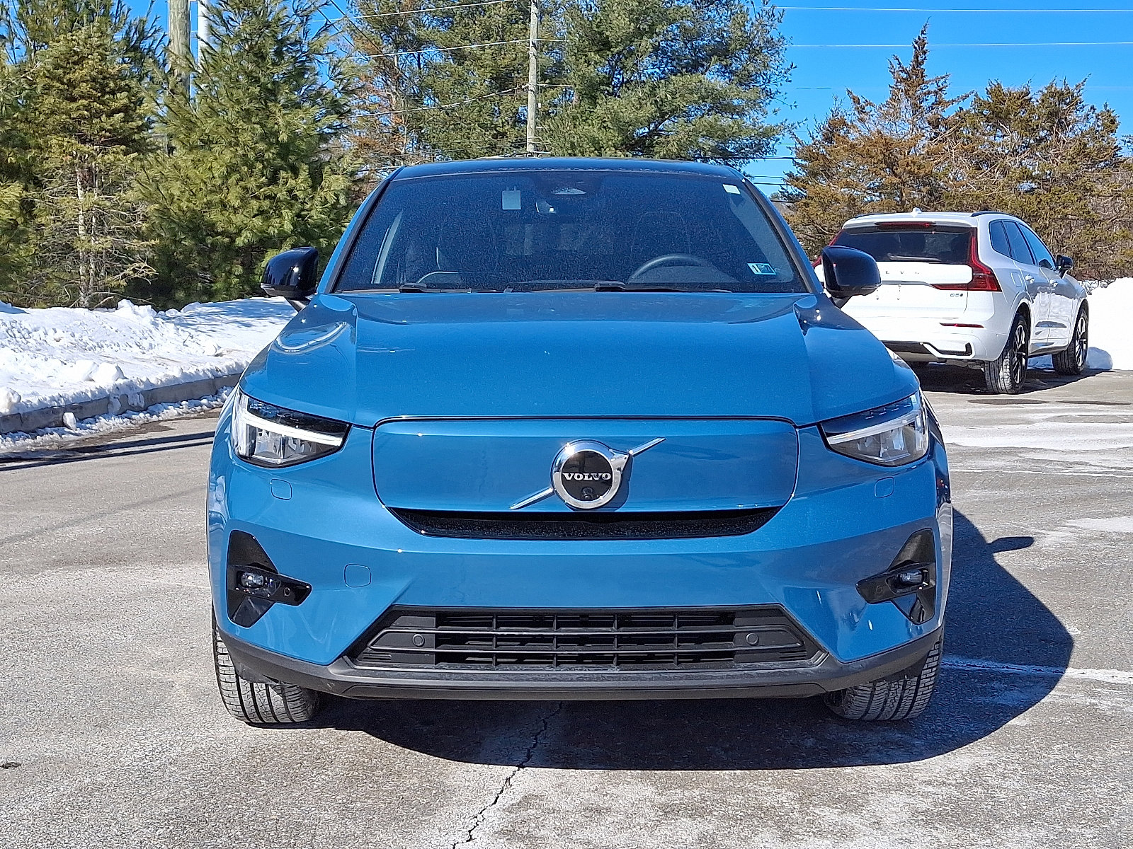 Certified 2023 Volvo C40 P8 Recharge Ultimate image 2