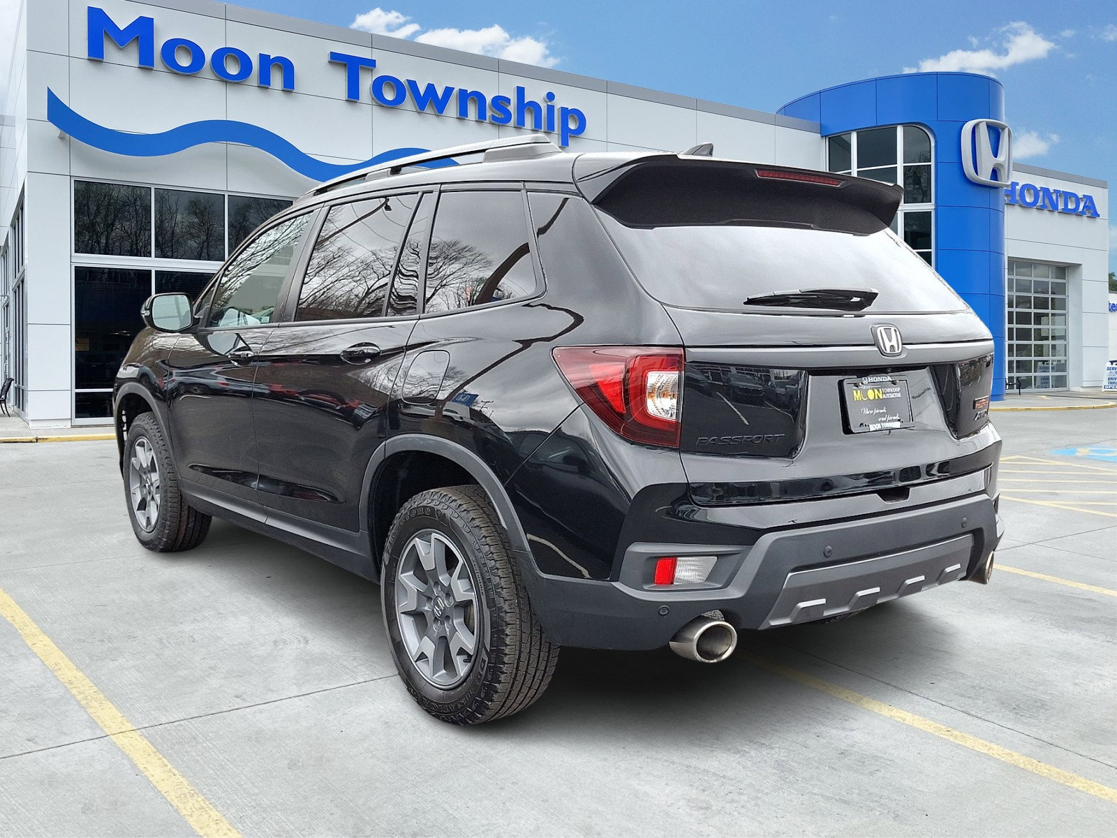 Used 2023 Honda Passport TrailSport image 4
