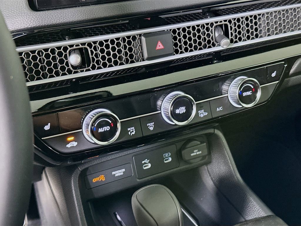 Used 2025 Honda Civic Sport Touring image 14