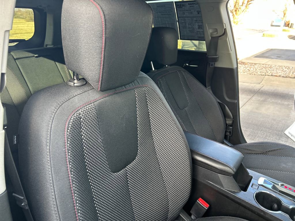 Used 2014 GMC Terrain SLE image 28