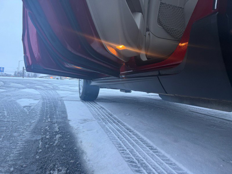 Used 2011 Cadillac SRX Luxury image 26