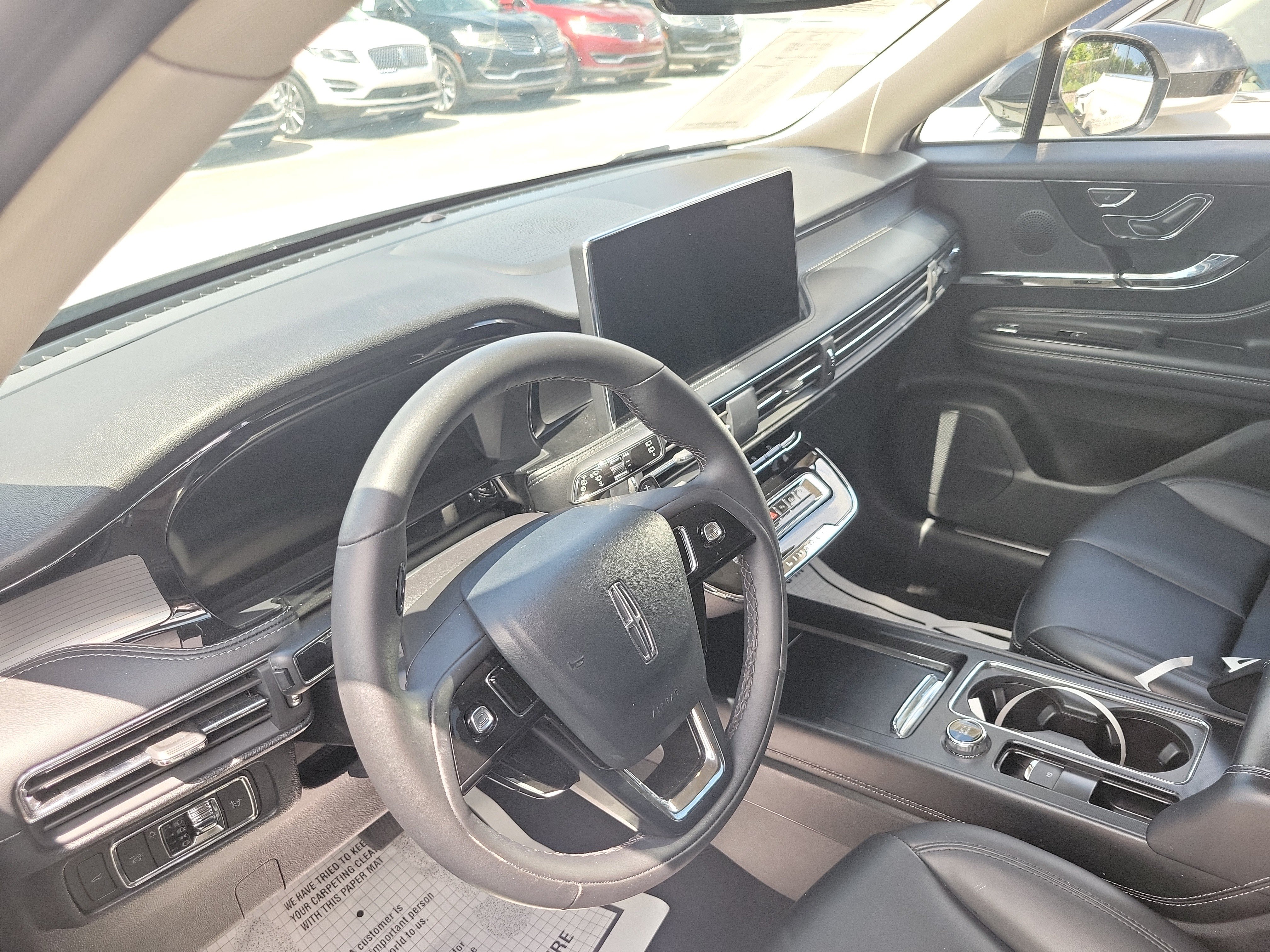 Used 2024 Lincoln Corsair FWD image 14