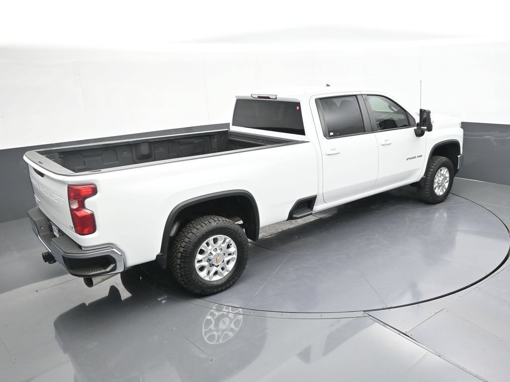 Used 2024 Chevrolet Silverado 2500 LT AWD/4WD image 49