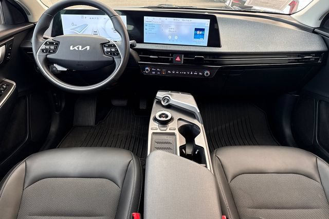 Certified 2023 Kia EV6 Light RWD image 17