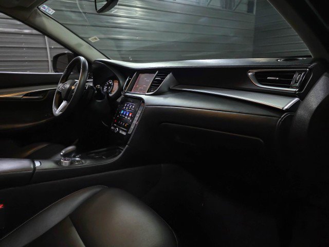 Used 2019 INFINITI QX50 Luxe w/ Navigation Package image 12