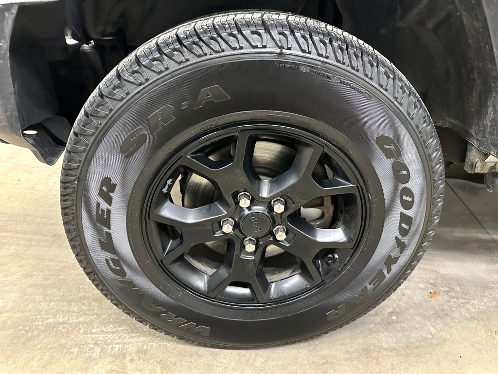 Used 2020 Jeep Wrangler Unlimited Sport image 30