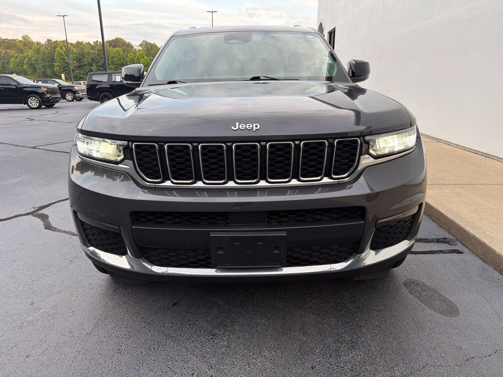 Used 2022 Jeep Grand Cherokee L Limited AWD/4WD image 5