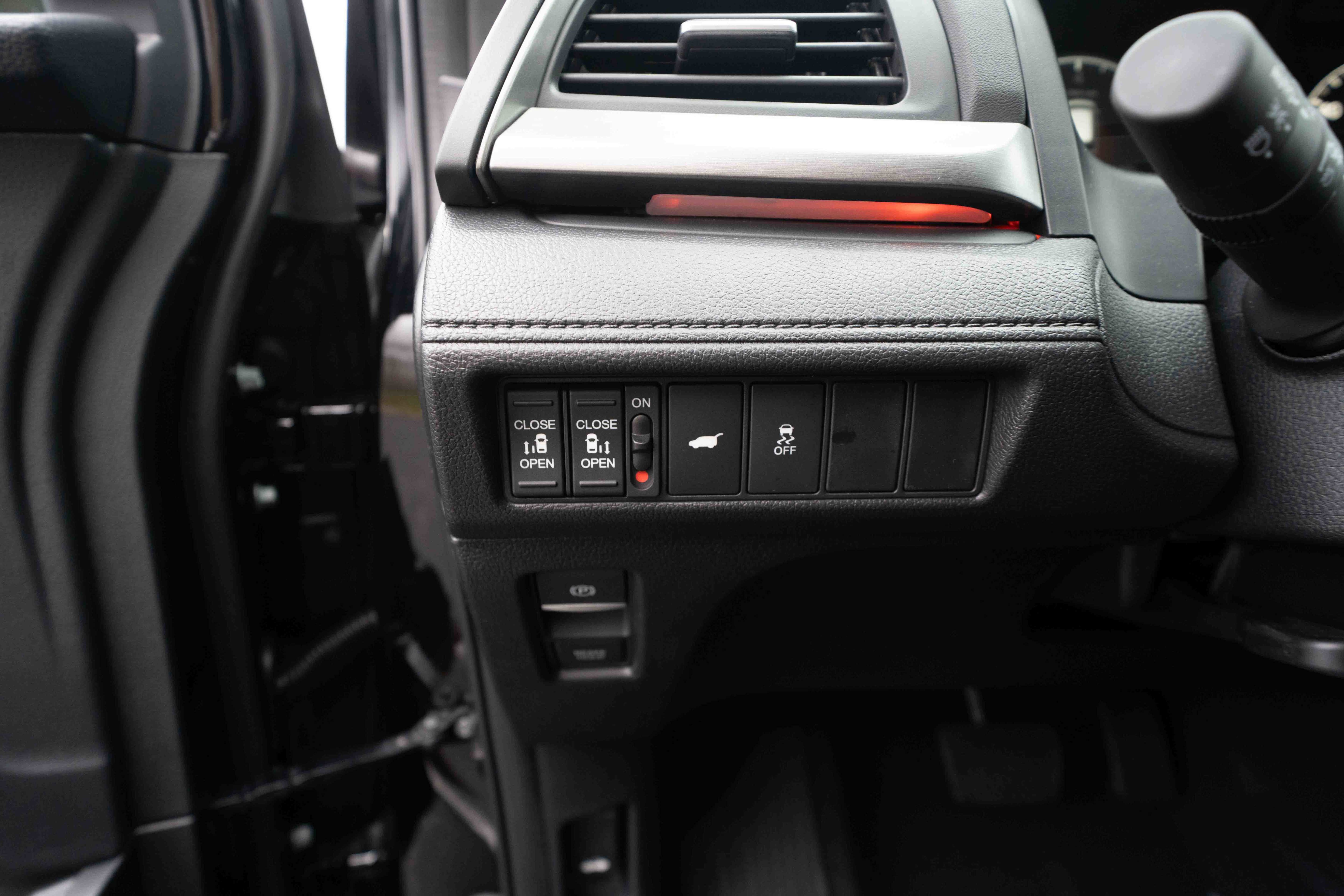 New 2026 Honda Odyssey Sport-L image 11