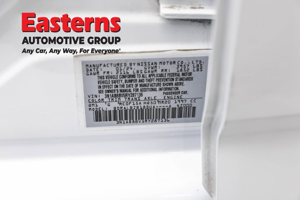 Used 2024 Nissan Sentra S FWD image 37