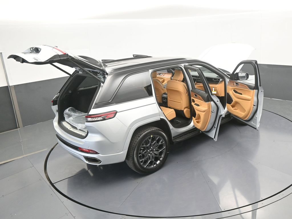 New 2025 Jeep Grand Cherokee Summit image 67