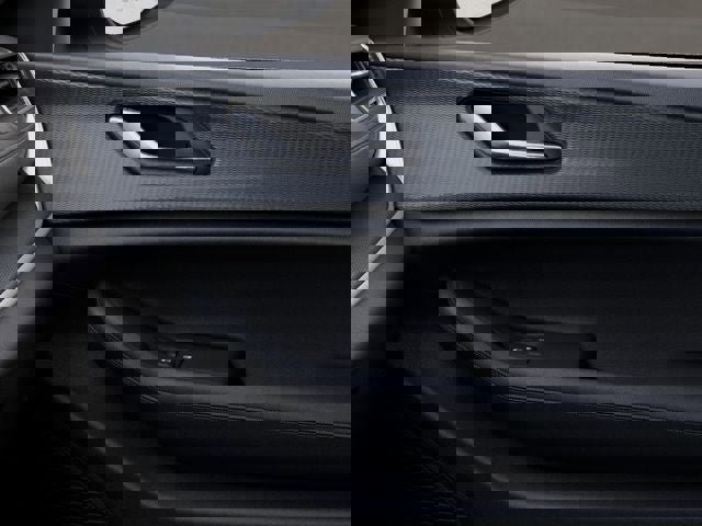 New 2025 Jeep Grand Cherokee Laredo image 25