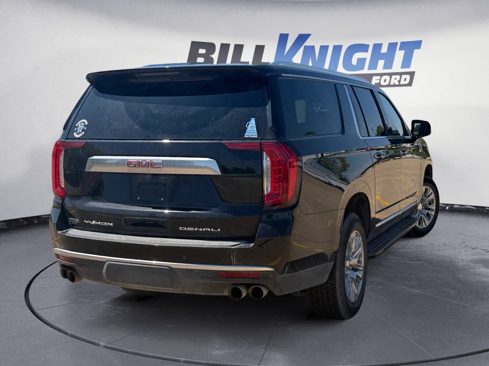 Used 2024 GMC Yukon XL Denali RWD image 5
