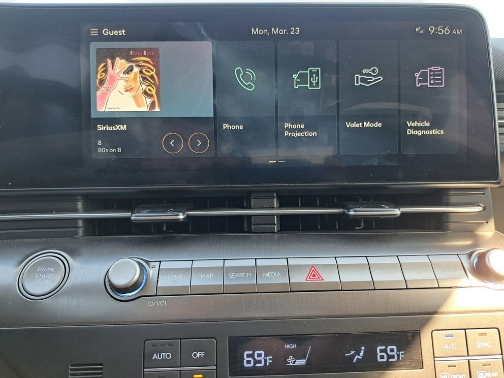 Used 2025 Hyundai Kona SEL image 9