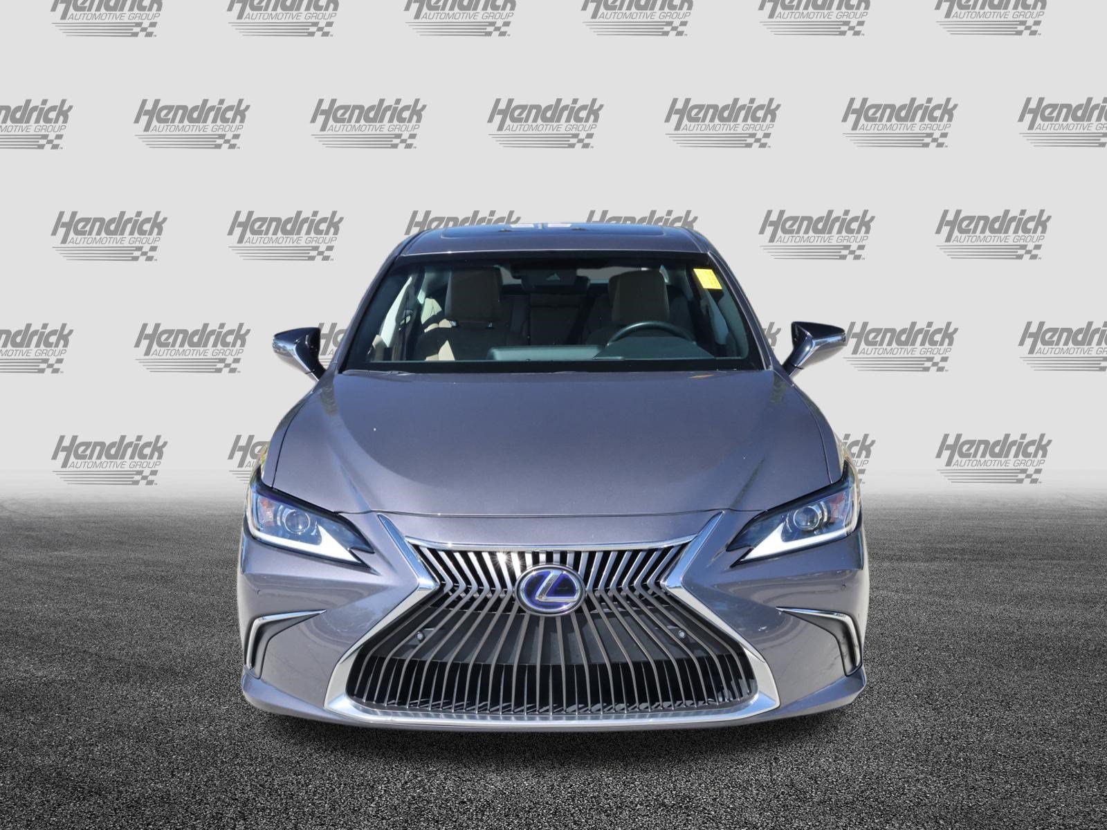 Used 2020 Lexus ES 300h w/ Premium Package FWD image 3