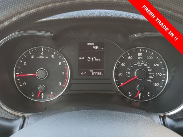 Used 2017 Kia Forte LX image 11