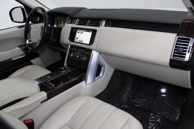 Used 2016 Land Rover Range Rover HSE AWD/4WD image 28
