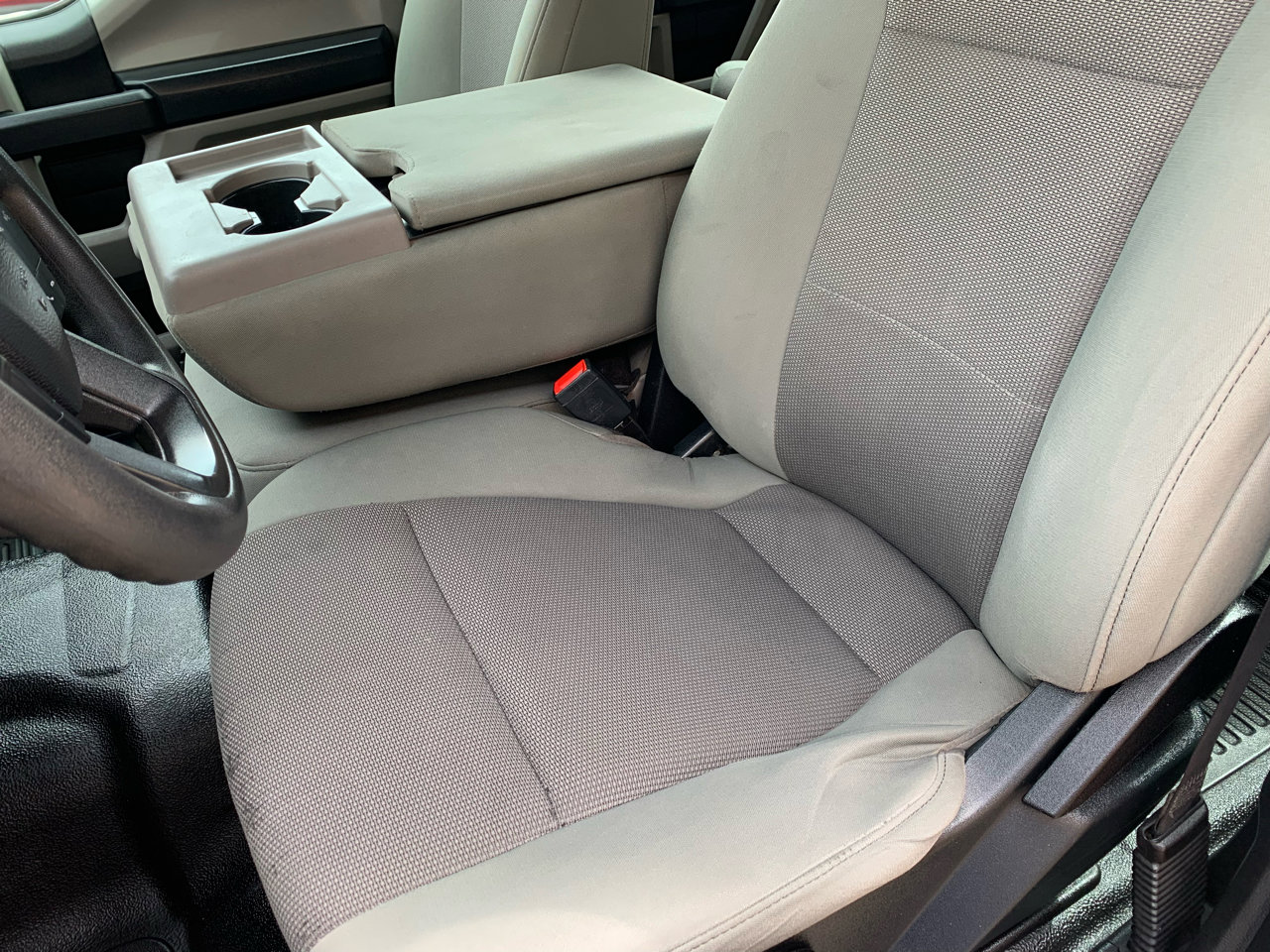 Used 2020 Ford F350 XL w/ Power Equipment Group image 23