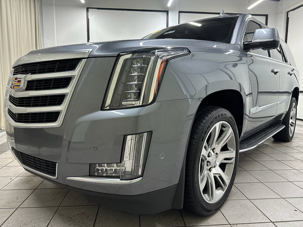 Used 2020 Cadillac Escalade Luxury image 12