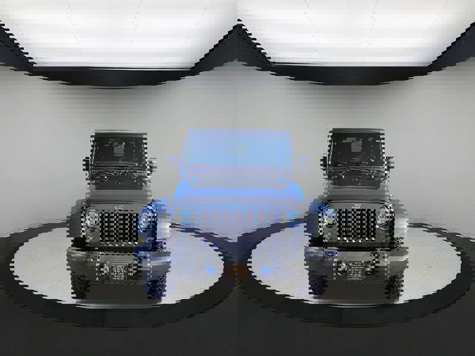 Used 2018 Jeep Wrangler Rubicon w/ Power Convenience Group image 3