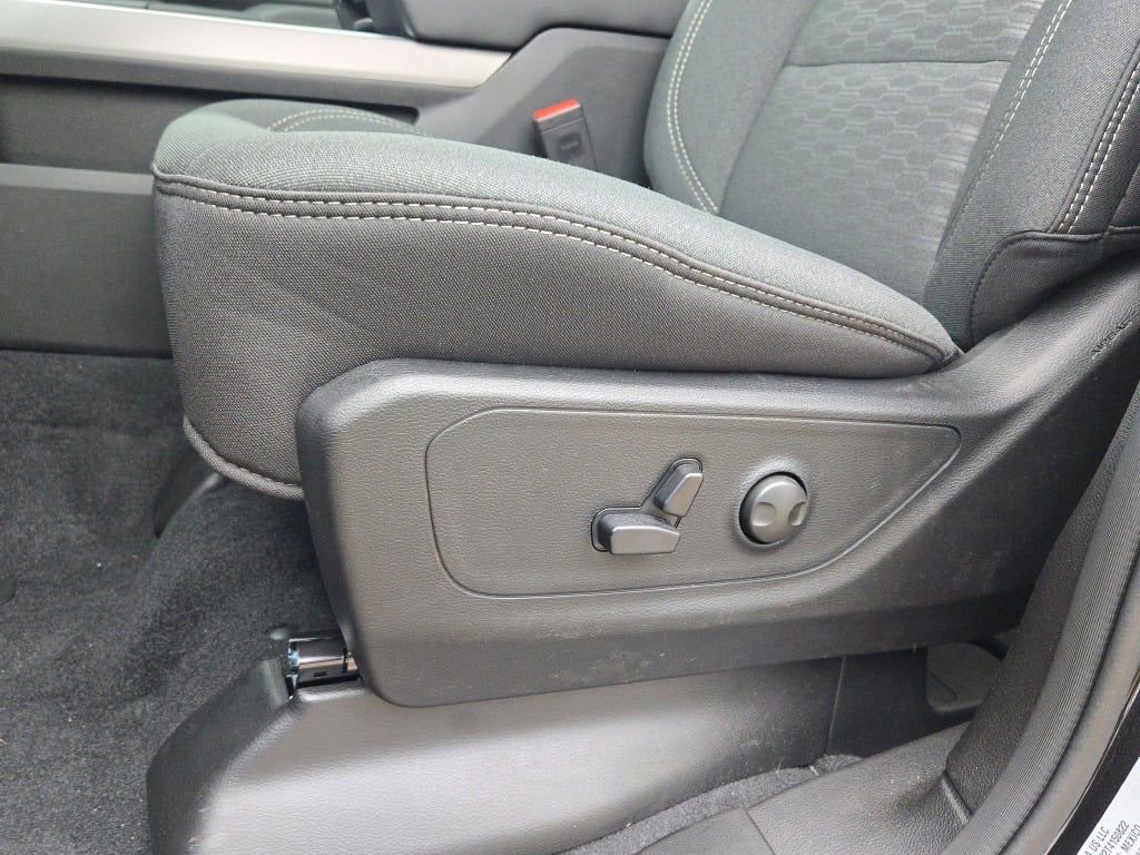 New 2026 RAM 1500 Big Horn AWD/4WD image 26