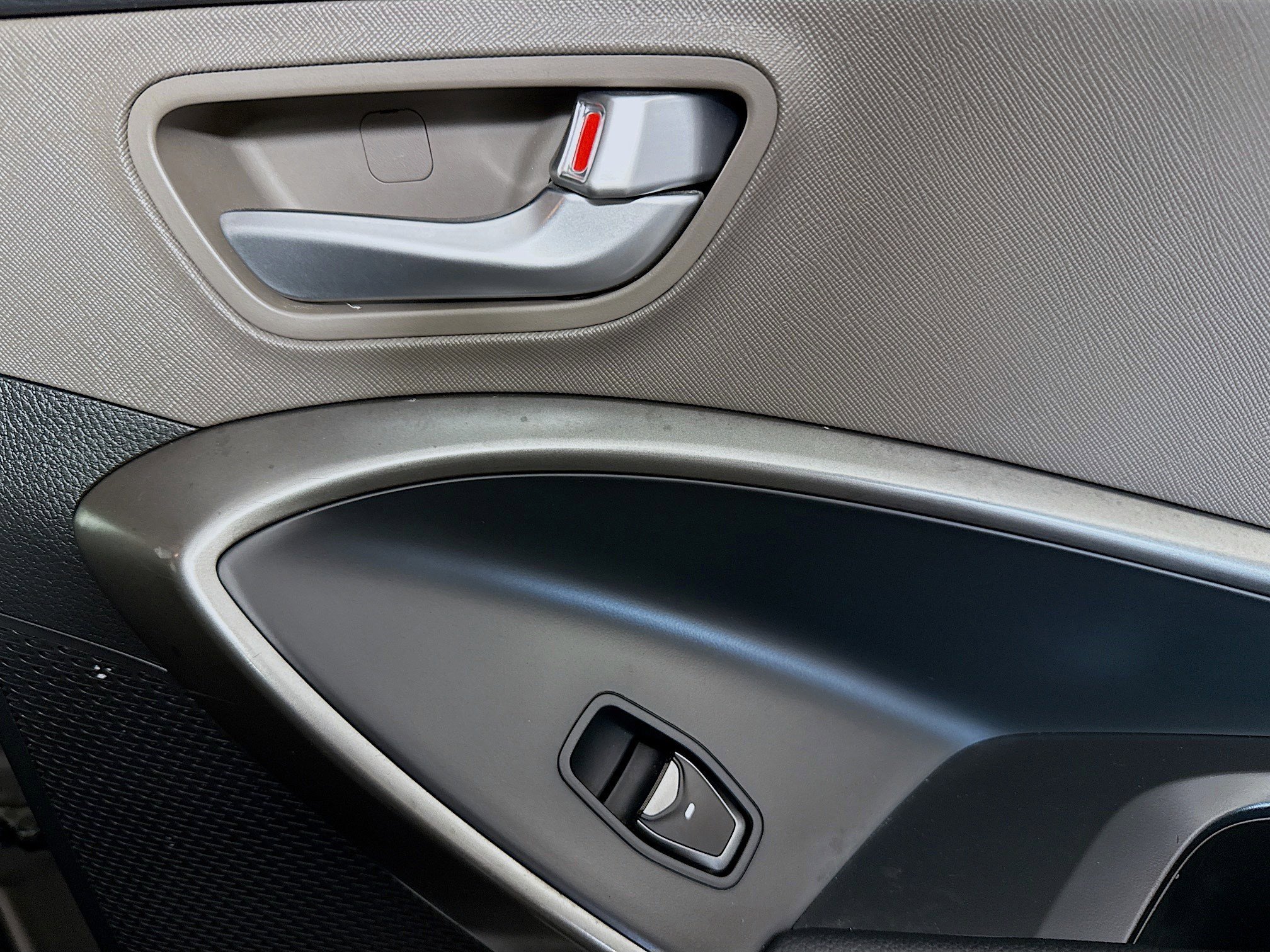 Used 2018 Hyundai Santa Fe Sport image 30