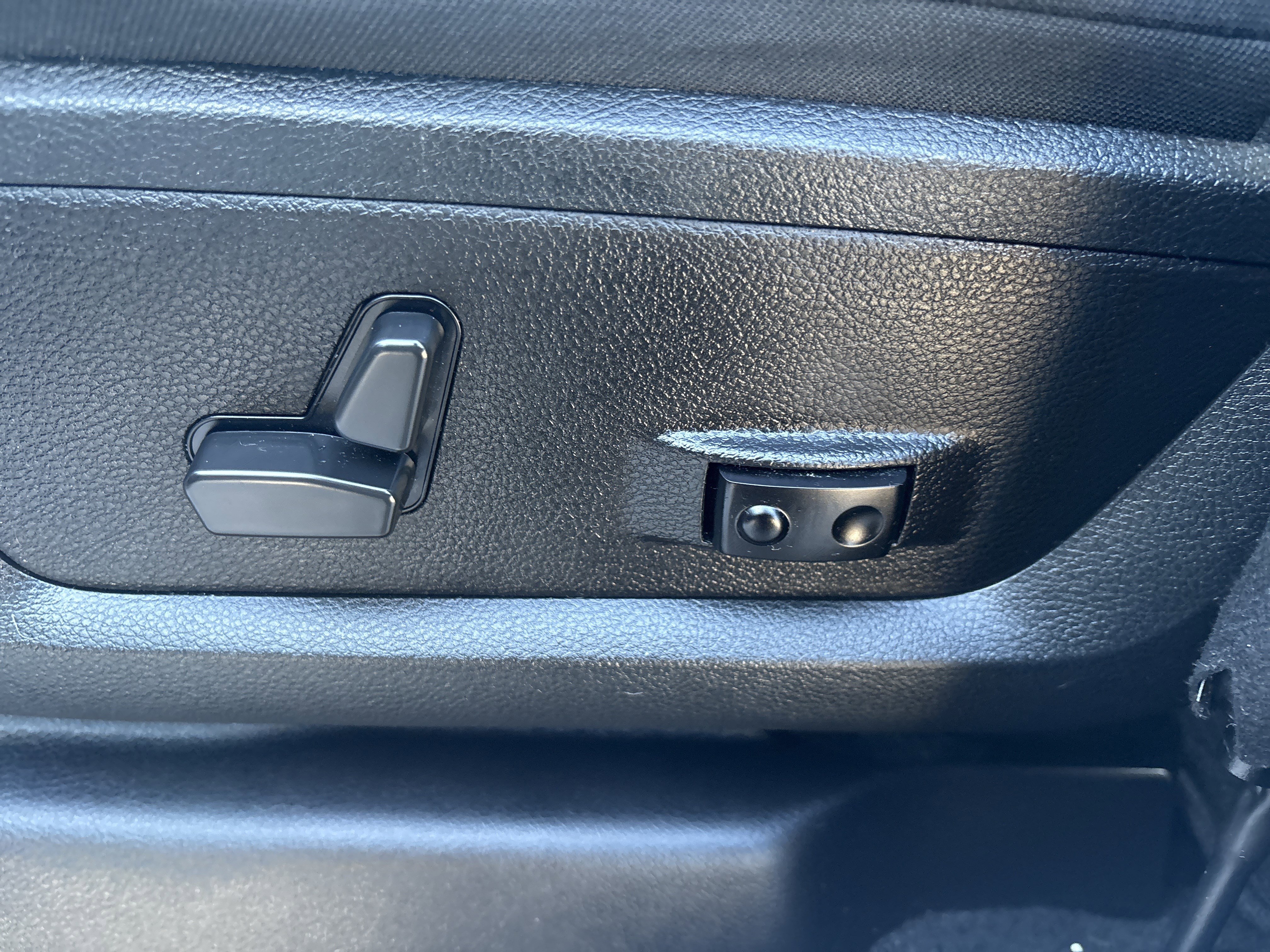 Used 2022 RAM 2500 Big Horn w/ Level C Equiment Group image 15