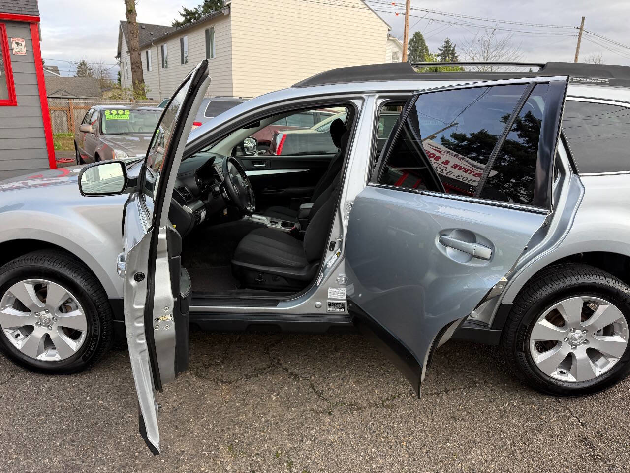 Used 2012 Subaru Outback 2.5i Premium w/ All-Weather Pkg image 19