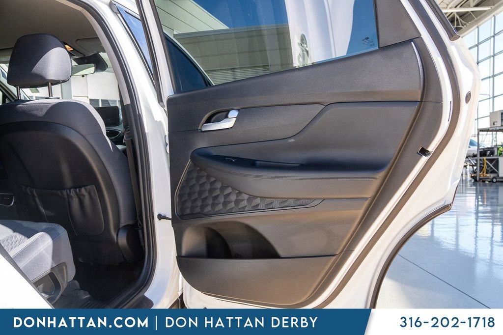 Used 2023 Hyundai Santa Fe SEL AWD/4WD image 20