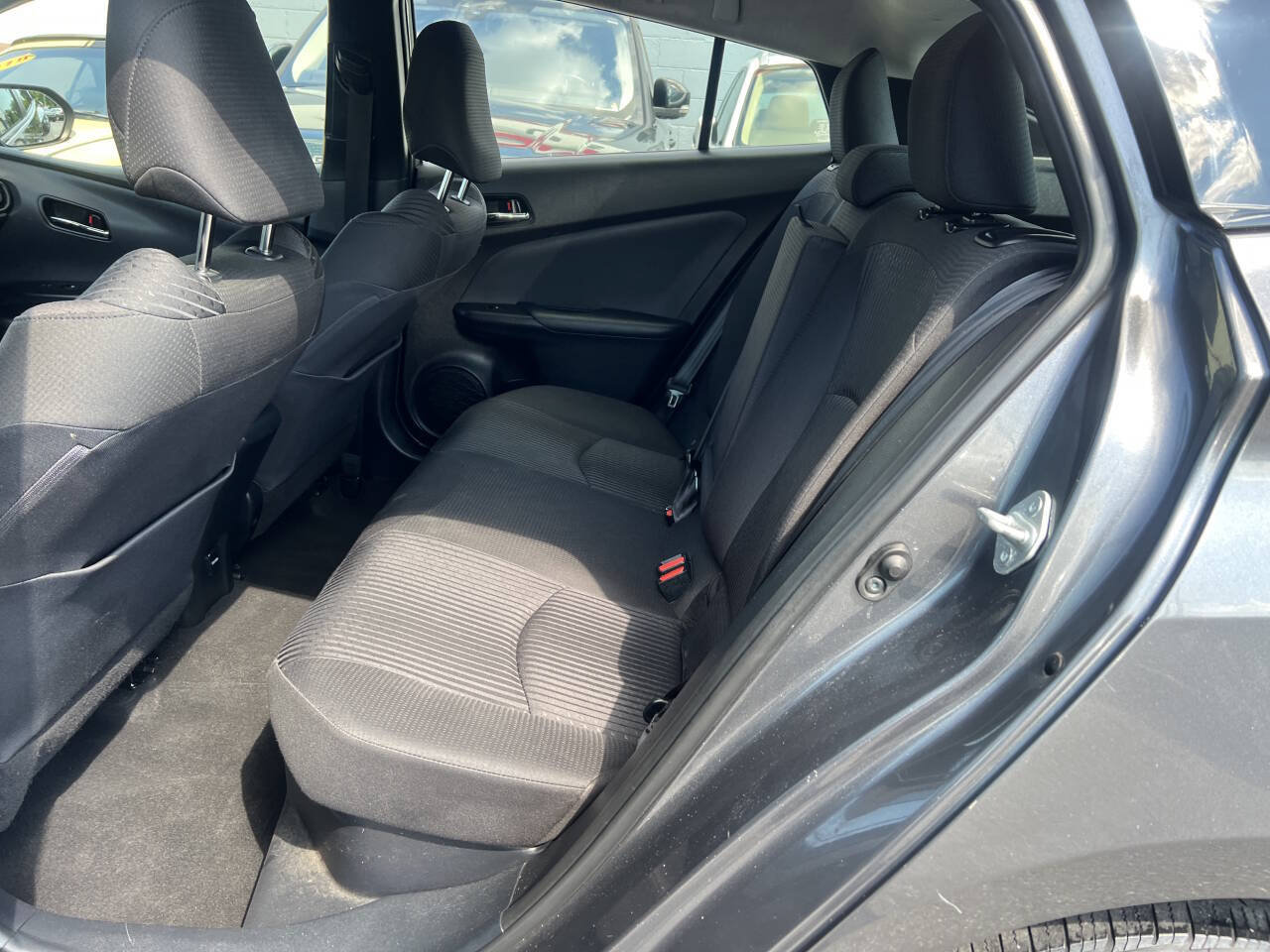 Used 2017 Toyota Prius Two FWD image 10