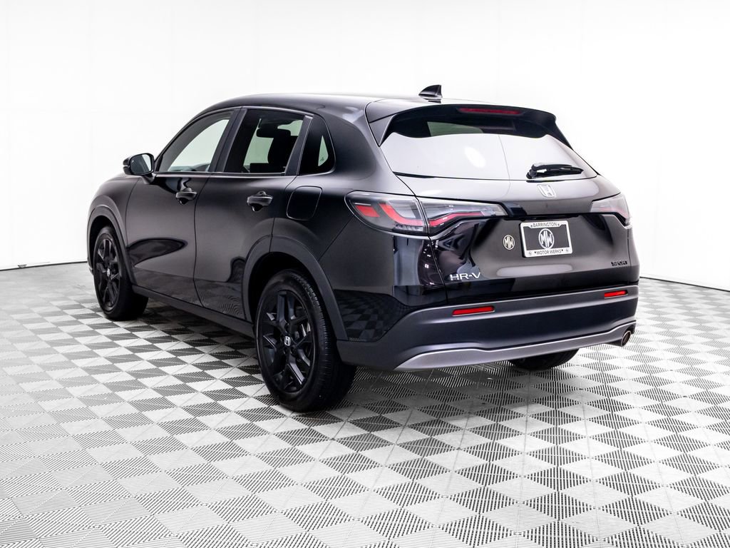 Used 2024 Honda HR-V Sport image 4