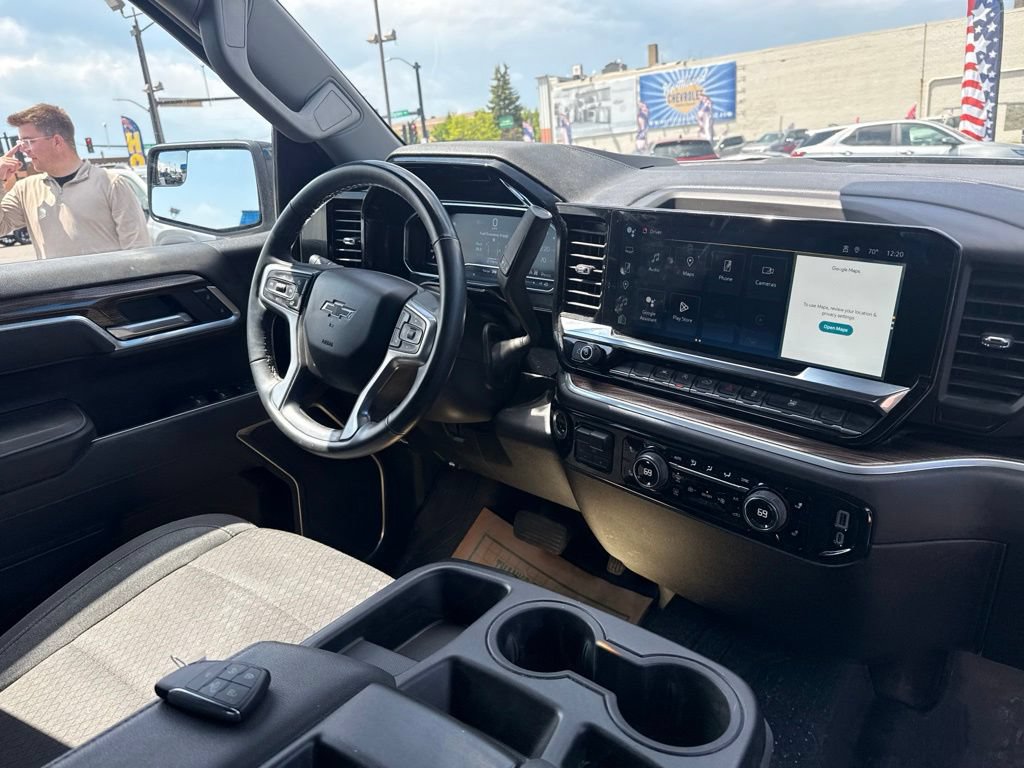 Certified 2025 Chevrolet Silverado 1500 RST w/ Protection Package AWD/4WD image 38