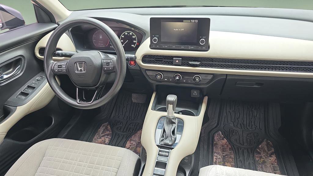 Used 2024 Honda HR-V LX image 11