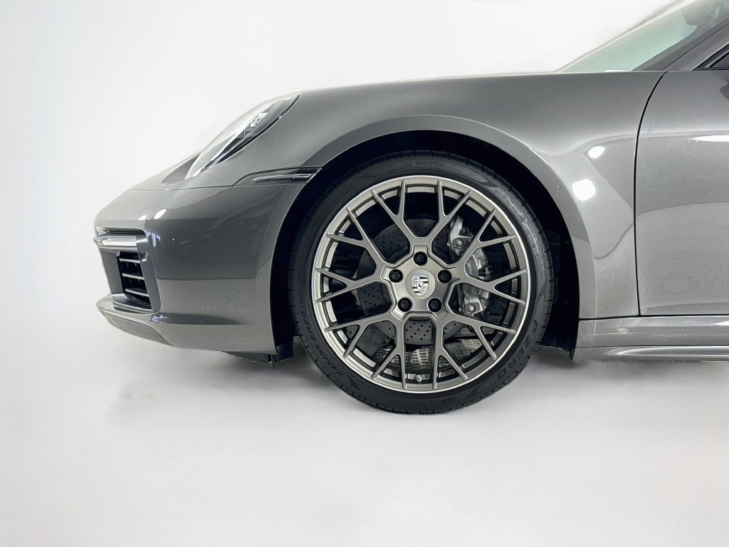Used 2021 Porsche 911 Carrera RWD image 31