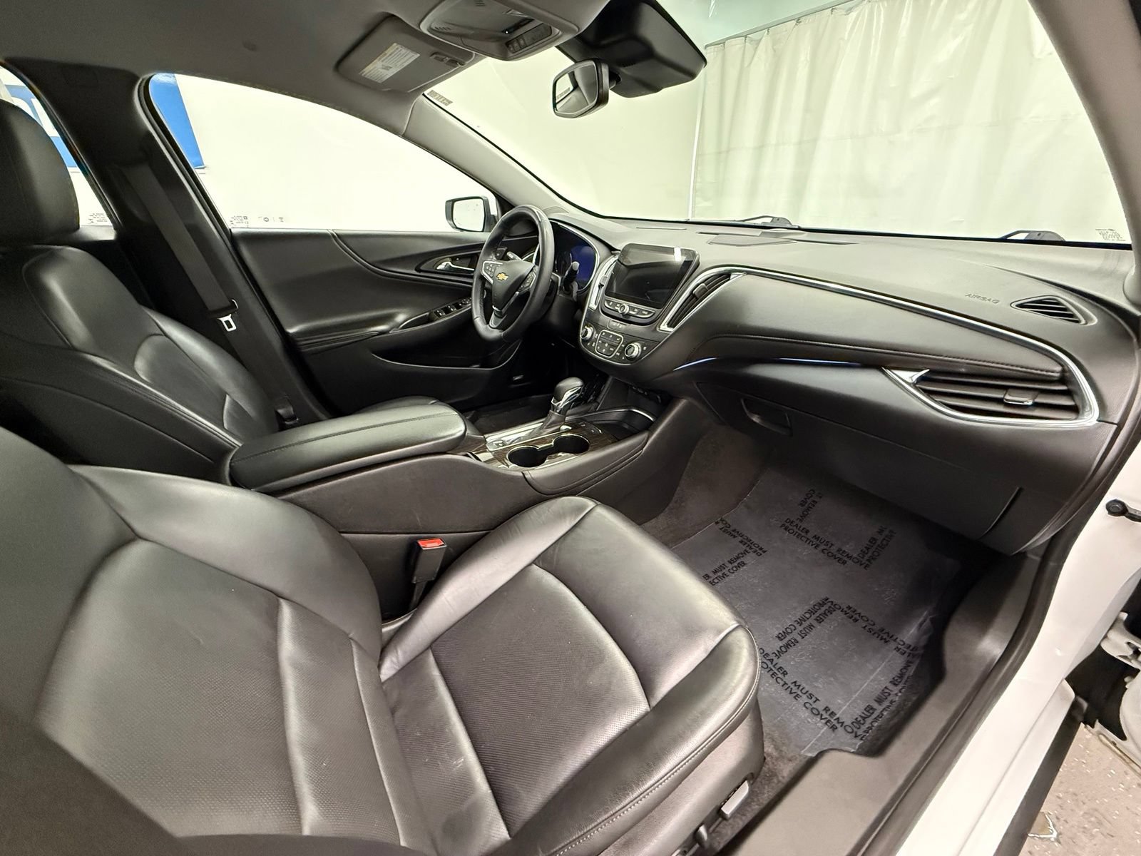 Used 2024 Chevrolet Malibu LT FWD image 8