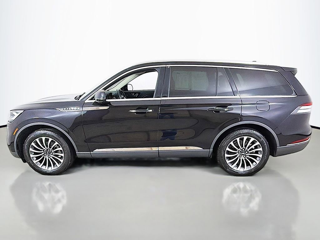 Used 2024 Lincoln Aviator Reserve AWD/4WD image 14