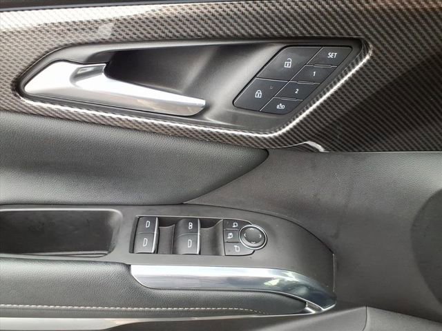 Used 2025 Chevrolet Traverse High Country image 30