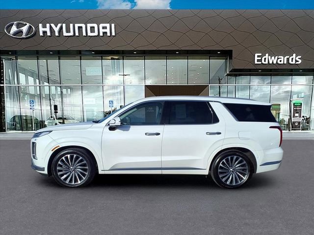 Used 2024 Hyundai Palisade Calligraphy image 3