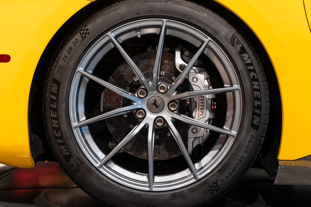 Certified 2017 Ferrari F12tdf RWD image 13