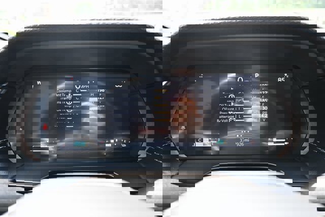 Used 2022 Jeep Grand Cherokee L Laredo image 46