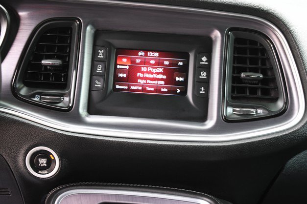 Used 2016 Dodge Challenger R/T w/ Driver Convenience Group image 19
