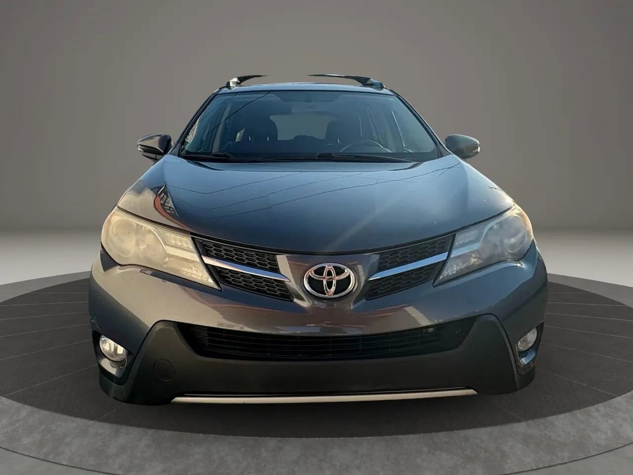 Used 2013 Toyota RAV4 XLE image 3